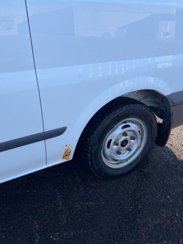 1121635-29 Ford Transit T300 2.2 TDCi - 2011