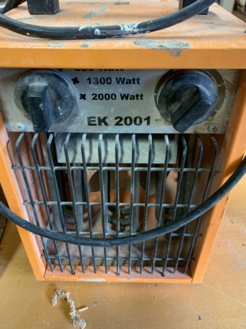 1136488-3 Two construction fans