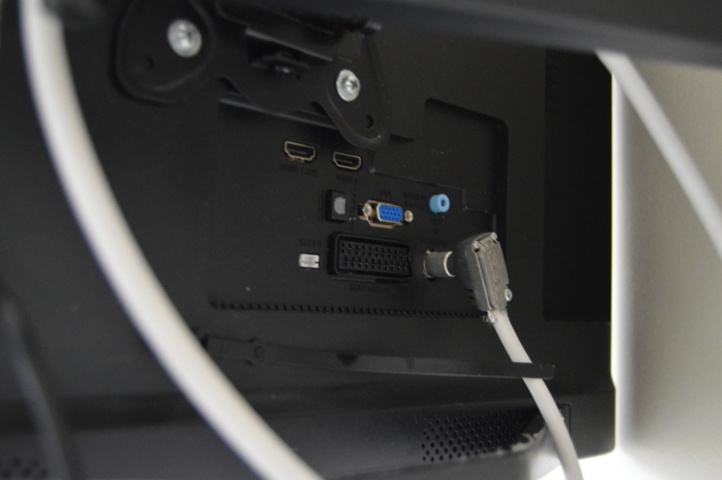 1140130-2 Allt löst i rummet.