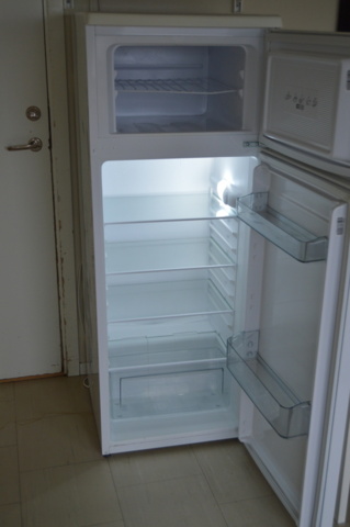 1140130-5 Allt löst i rummet.