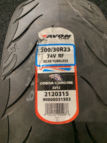 1171161-4 Motorcycle tires Avon Cobra Chrome AV 92 200/30R23