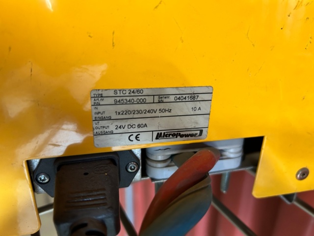 1144039-19 Stand stacker Atlet A/160SDTFVJN630 - 2005