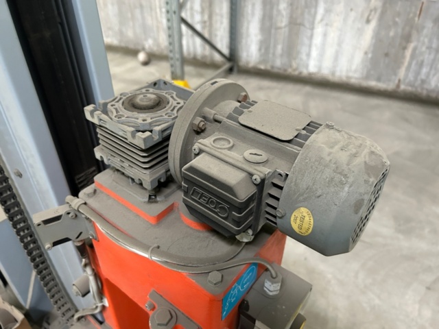 1144037-6 Pallet stacker Filma FP10 - 2009