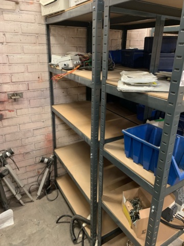 1065650-6 Stock hydraulic and electronic components, 22 shelf sections (incl. shelves)