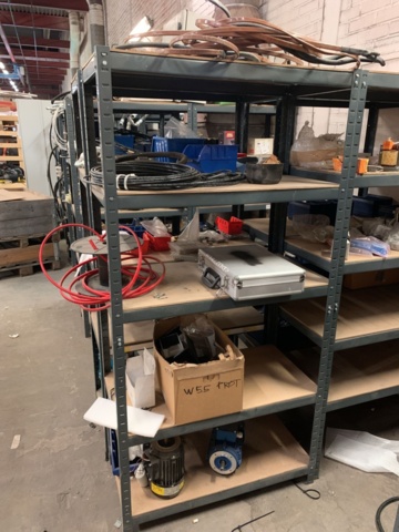 1065650-8 Stock hydraulic and electronic components, 22 shelf sections (incl. shelves)