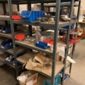 1065650-9 Stock hydraulic and electronic components, 22 shelf sections (incl. shelves)