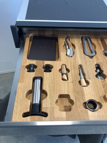 1134490-3 Smeg Linea sommelierlåda CPS115S