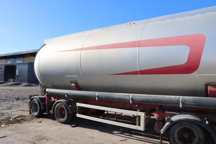 1171407-19 Returned Volvo FInans - Trailer INTERCONSULT TRT1-44CA - 2003