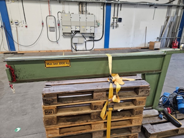 1170951-5 Chain hoist 1000kg with undercarriage & pillar slewing crane - ABUS GM3