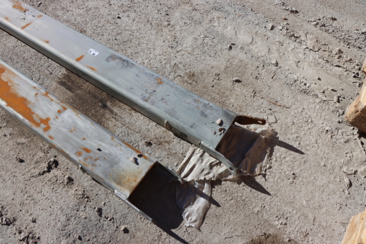 1140071-5 Long forks for trucks