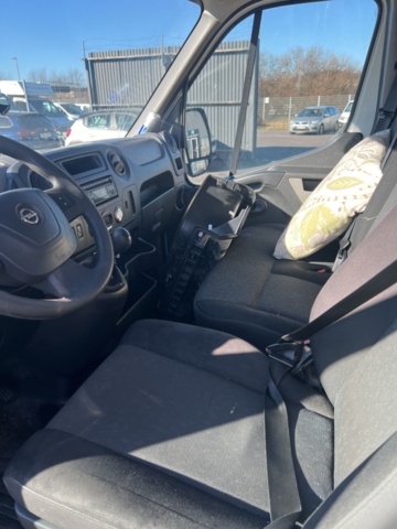 1154180-31 Opel Movano Chassis Cab 3.5t 2.3 CDTI - 2015