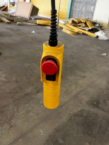 1145022-3 Lifting winch Biltema EH400 on carriage and lifting stand