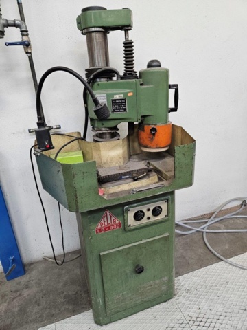 1170976-1 Flat surface grinding machine, Delta LB-300