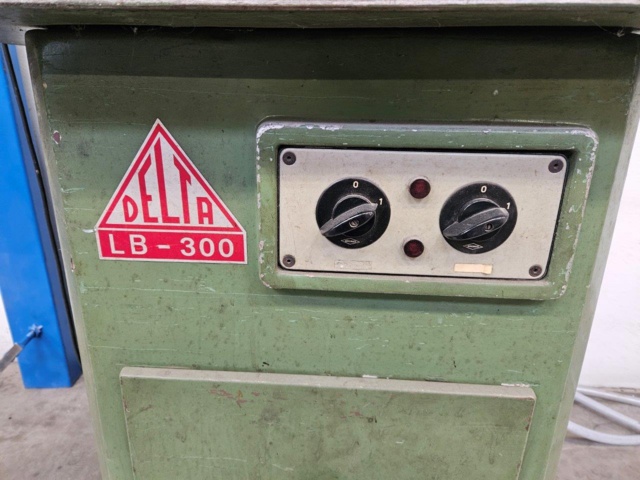 1170976-5 Flat surface grinding machine, Delta LB-300