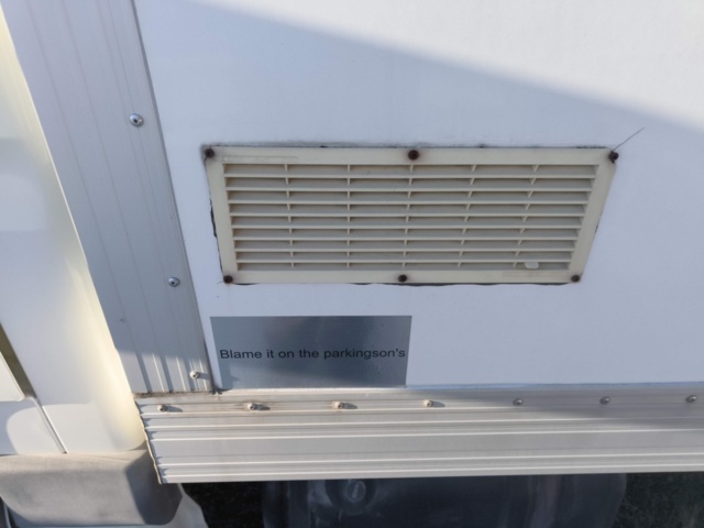 1128993-34 Iveco Daily 35S13 -2000