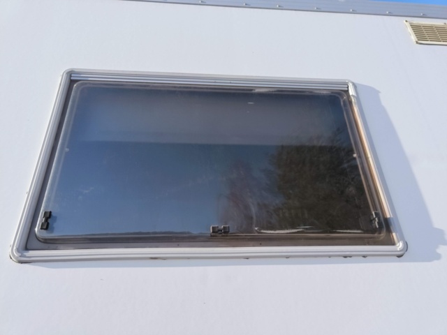 1128993-37 Iveco Daily 35S13 -2000