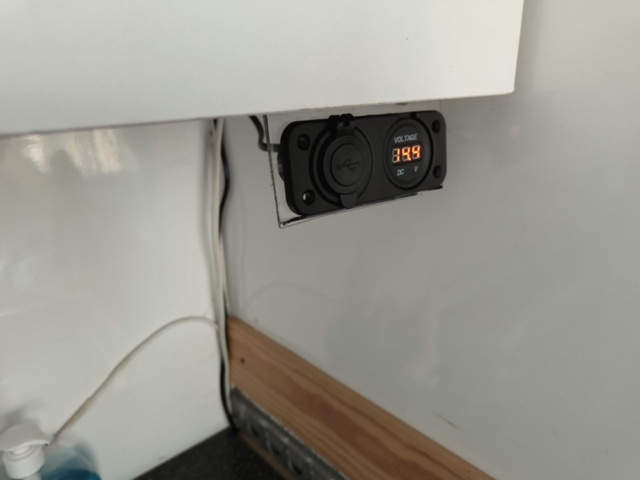 1128993-73 Iveco Daily 35S13 -2000