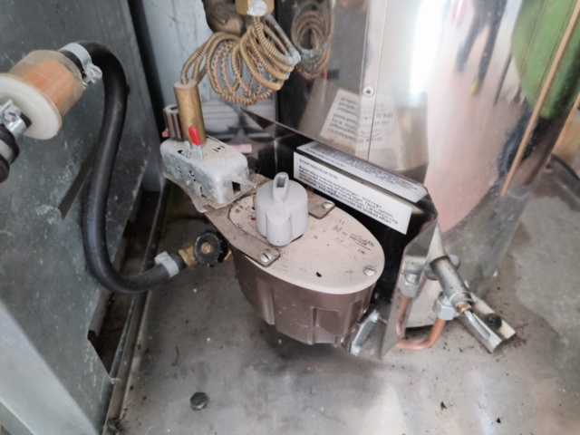 1128993-83 Iveco Daily 35S13 -2000