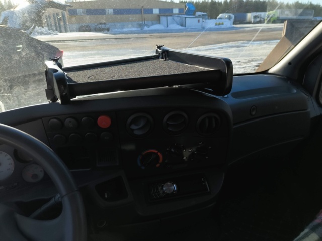 1128993-93 Iveco Daily 35S13 -2000