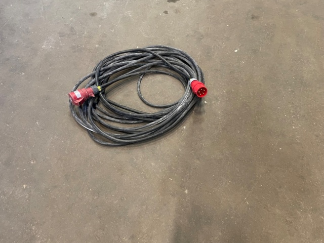 1171985-1 3-phase cable - 32 amps 25 m