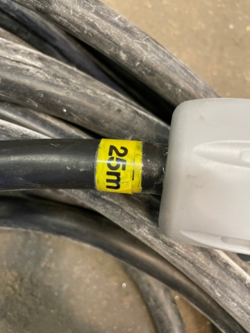 1171985-3 3-phase cable - 32 amps 25 m