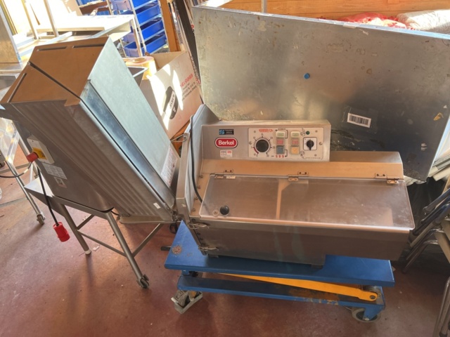 1078727-1 Cutting machine Berkel 750L / 5.50