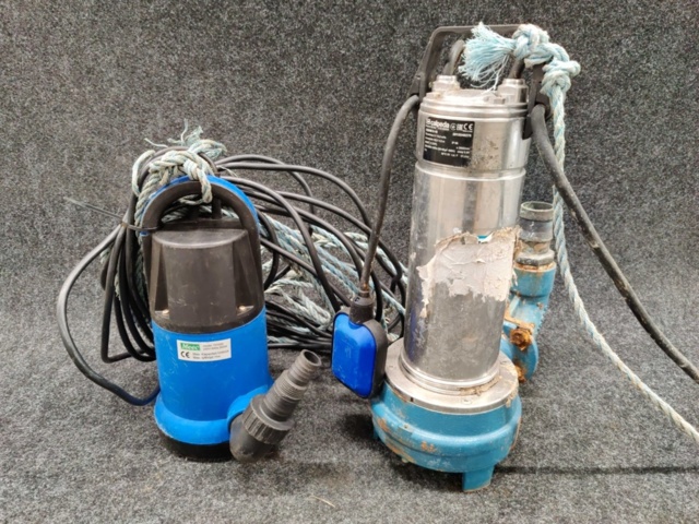 1142481-1 2 st Dränkbara pumpar