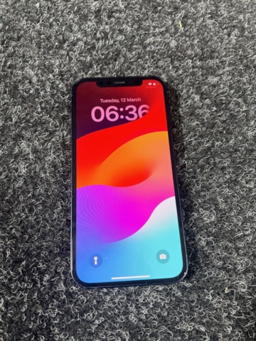 1164256-1 iPhone 12 64GB