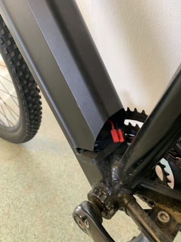 1065716-10 Electric bicycle mountain bike Tomahawk Lyfco