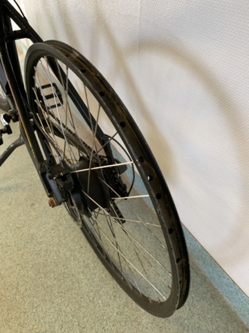 1065716-11 Electric bicycle mountain bike Tomahawk Lyfco