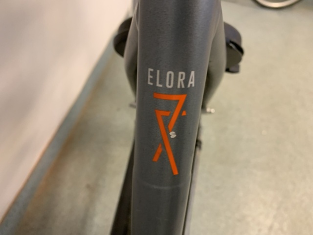 1065729-3 Electric bike Crescent Elora