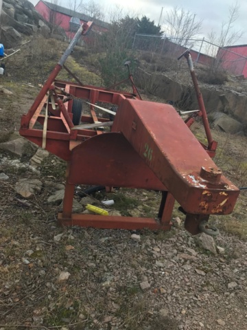 1172398-2 Boat trailer 2.4x7m. Tires 10.00-15