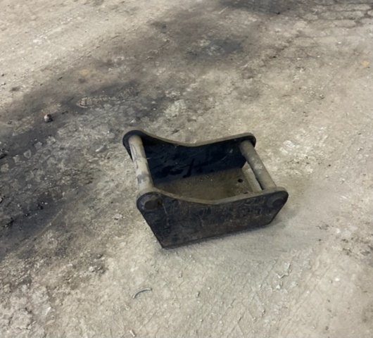 1172564-3 Bolt-on hammer attachment S45