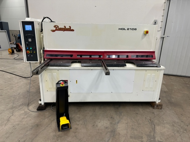 1171069-3 Shearing machine Baykal HGL2106