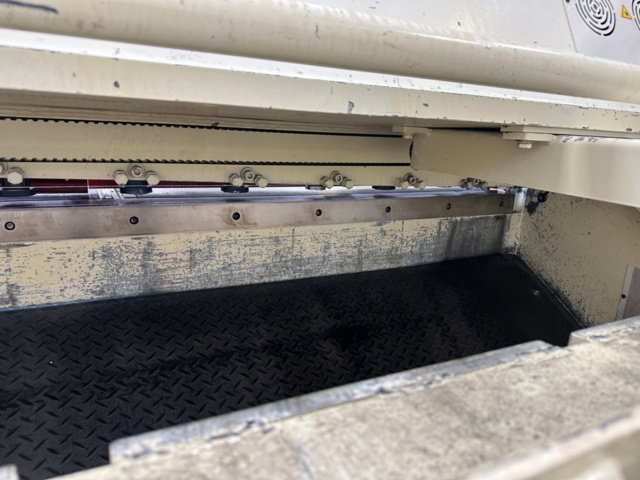 1171069-13 Shearing machine Baykal HGL2106