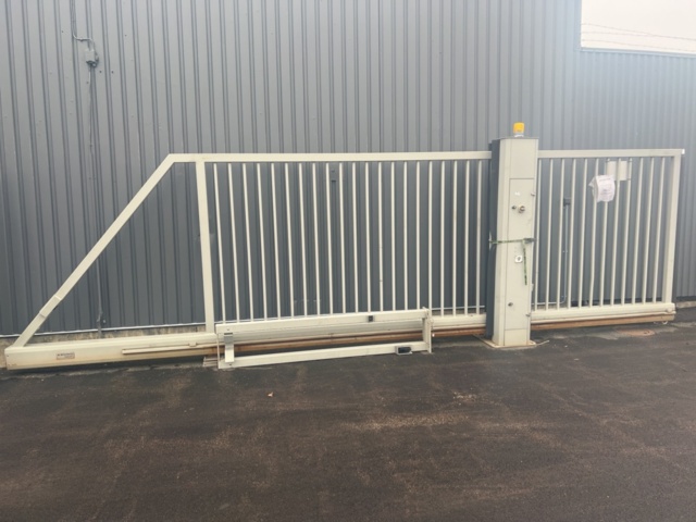 1164207-1 Electronic gate approx. 5.2m Betafence Robusta