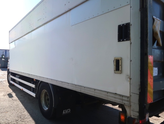 773533-6 Truck - Volvo FL618 4 x 2