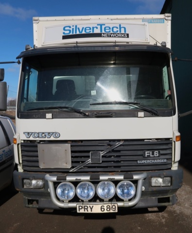 773533-7 Truck - Volvo FL618 4 x 2