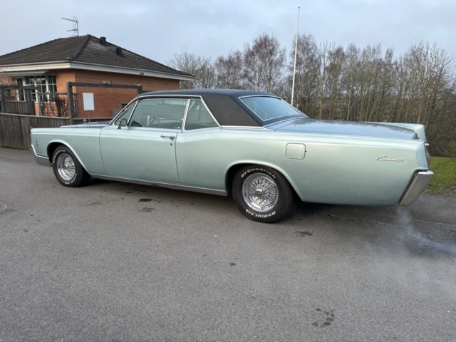 Lincoln Continental Coupé 7.6 V8 Turbo-Drive, 345hp, 1966 - PS 