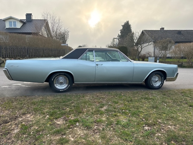 Lincoln Continental Coupé 7.6 V8 Turbo-Drive, 345hp, 1966 - PS 