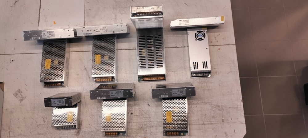 1172621-2 Switched led driver remaining part 77 pcs