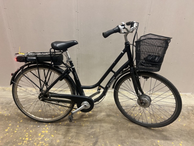 1164261-1 Electric bike Darlington Raleigh