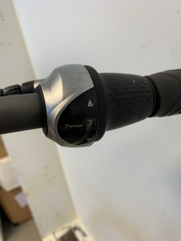 1065743-6 Sports bike Ideal Ezigo 28"