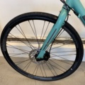 1065750-6 Hybrid bike Bianchi c2 sport 28"