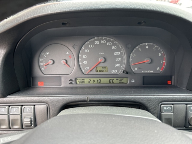 1172837-11 Volvo V70 2.5 20V Automatisk, 165hk, 1999 (repobjekt)