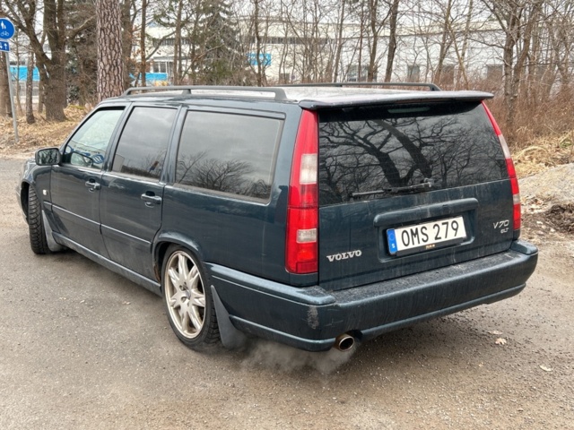 1172837-3 Volvo V70 2.5 20V Automatisk, 165hk, 1999 (repobjekt)