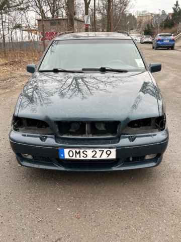1172837-8 Volvo V70 2.5 20V Automatisk, 165hk, 1999 (repobjekt)