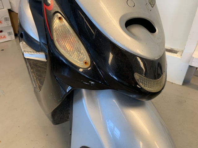 1068068-4 Moped Baotian BT-Classic - 2007 (Repair item)