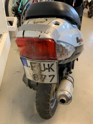 1068068-10 Moped Baotian BT-Classic - 2007 (Repair item)