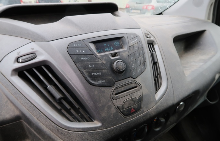 773528-12 Ford Transit Custom 270 2.2 TDCi Manual, 100hp, 2016